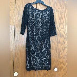 Scarlett Size 4 Black Sequin Knee Length Formal Dress